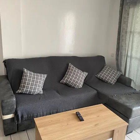 Mi Casa *